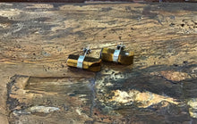 Load image into Gallery viewer, Earring Stud Hexagon
