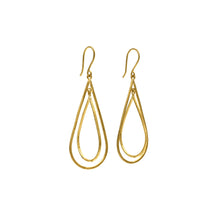 Load image into Gallery viewer, Earring The Magic Dancer
