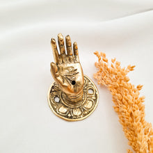 Load image into Gallery viewer, Brass Incense Holder Hand
