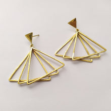 Load image into Gallery viewer, Earring She’s Crazy
