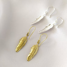 Load image into Gallery viewer, Earring Into The Wild
