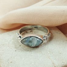 Load image into Gallery viewer, Ring Latifa Cat Eyes
