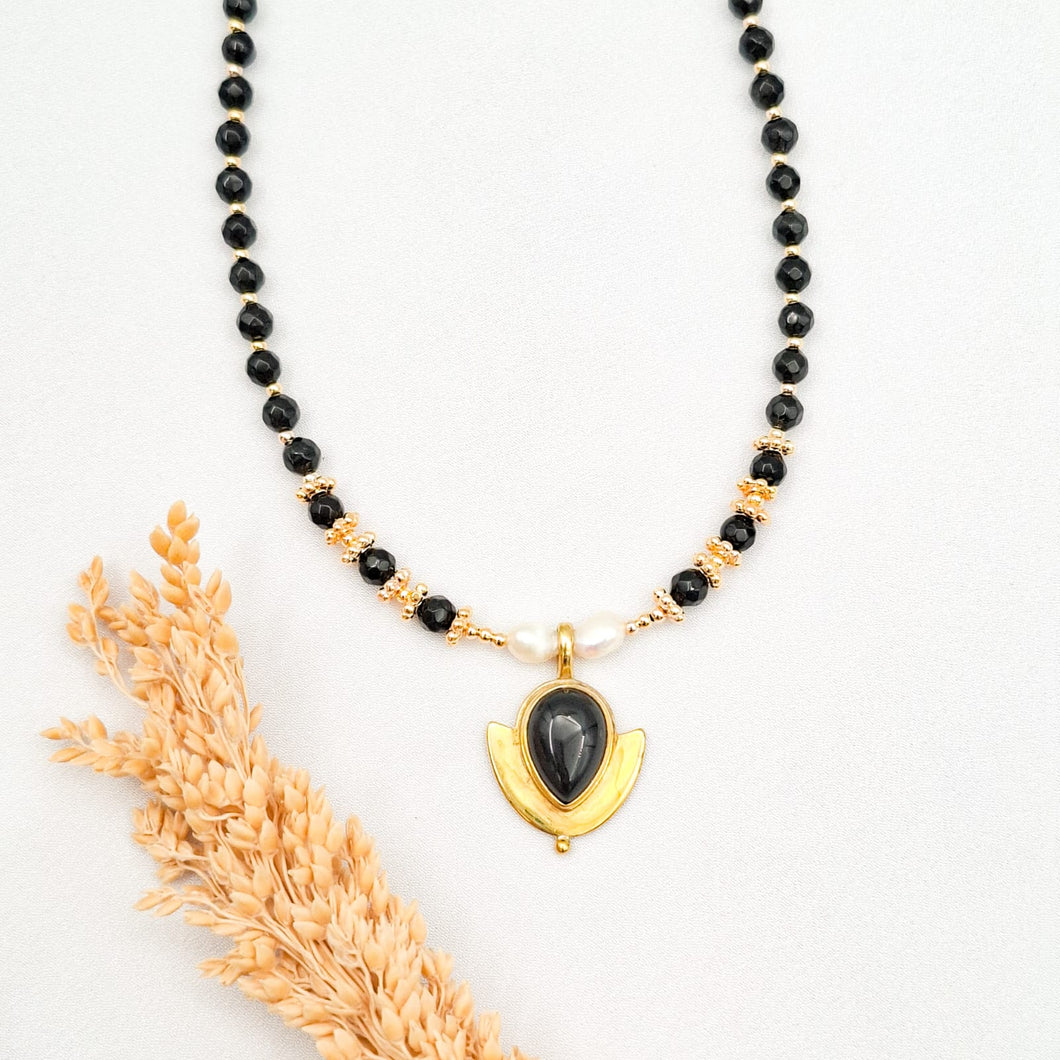 Necklace Agate Black Drop Shape