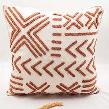 Load image into Gallery viewer, Cushion Cover Tribal Patern
