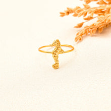 Load image into Gallery viewer, Ring Fairy Seahorse
