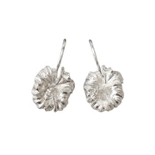 Load image into Gallery viewer, Earring Hibiscus Flower (MCL/FERN)
