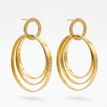 Load image into Gallery viewer, Earring Stud Nobody Knows
