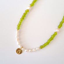 Load image into Gallery viewer, Choker Beads Pearl with charm
