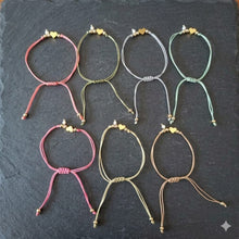 Load image into Gallery viewer, Bracelet Heart Minimalist
