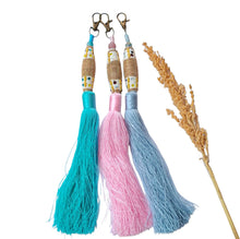 Load image into Gallery viewer, Keychain Tassel L

