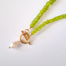 Load image into Gallery viewer, Choker Bead and Pearl
