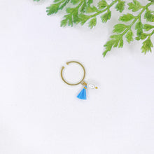 Load image into Gallery viewer, Ring Charm Pearl Tassel
