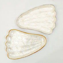 Load image into Gallery viewer, Decorative Trinket Plate Shell Line Gold/Silver
