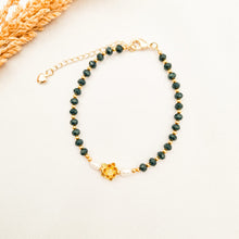 Load image into Gallery viewer, Bracelet Crystal Lotus Flower
