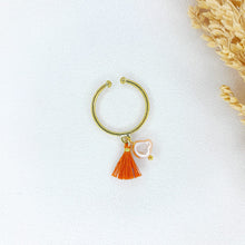 Load image into Gallery viewer, Ring Charm Pearl Tassel
