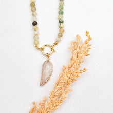 Load image into Gallery viewer, Necklace Knot Big Stone
