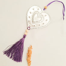 Load image into Gallery viewer, Ornament Aluminium With Tassel
