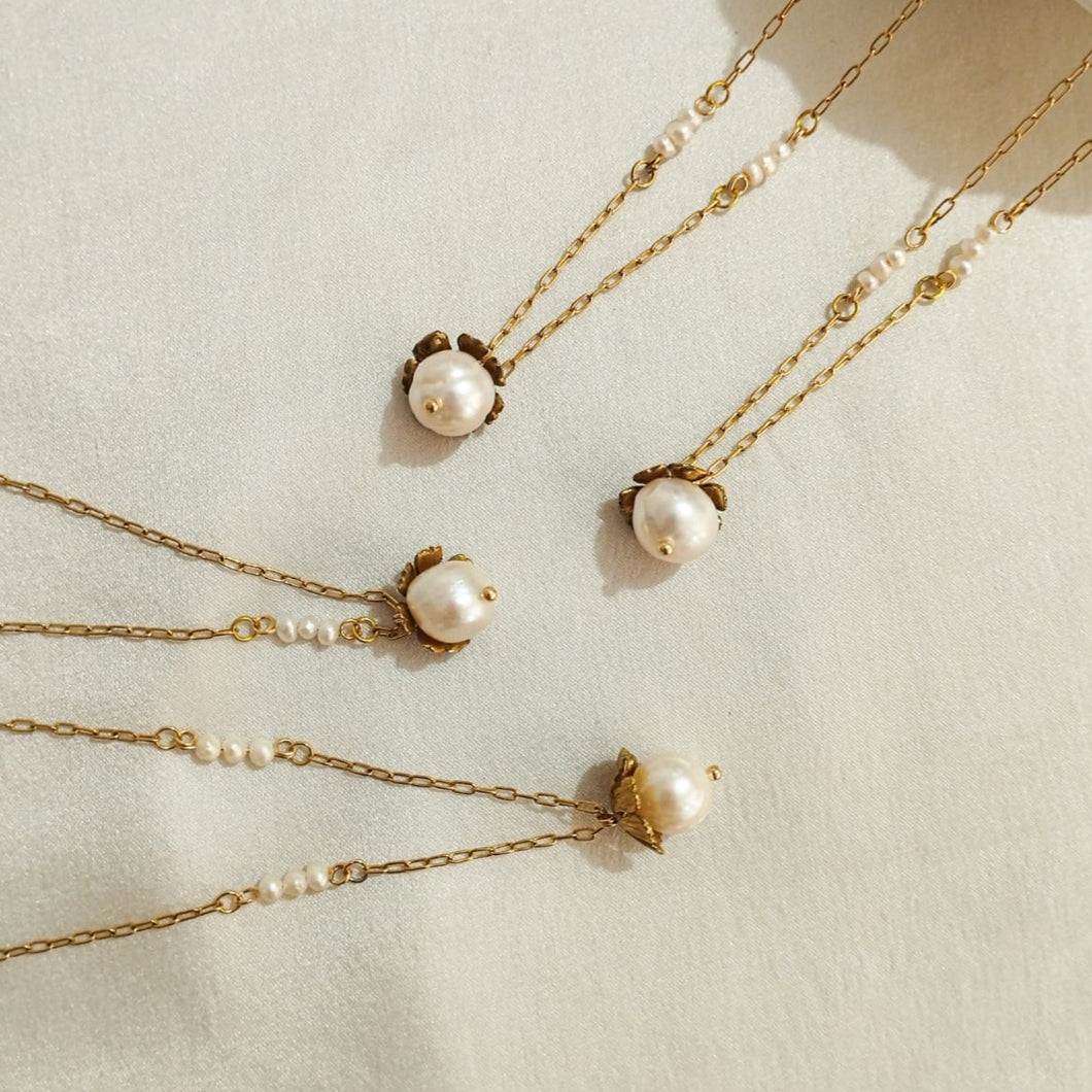 Necklace Kenzas Flower