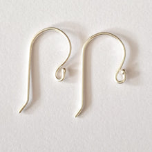 Load image into Gallery viewer, EARRING BAR DIY
