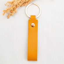 Load image into Gallery viewer, Keychain Leather
