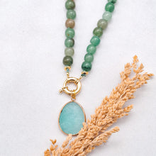 Load image into Gallery viewer, Necklace Knot Big Stone
