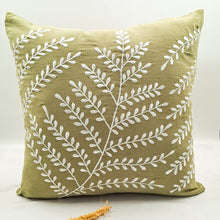 Load image into Gallery viewer, Cushion Cover Pakis
