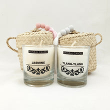 Load image into Gallery viewer, Box Pandan and Candle Tassel
