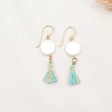 Load image into Gallery viewer, Earring Full Moon Tassel
