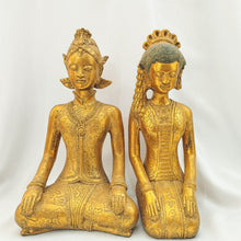 Load image into Gallery viewer, Resin Couple Large

