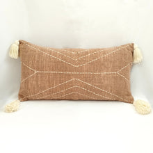Load image into Gallery viewer, Cushion Cover Dusty Pink W Fringes
