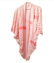 Load image into Gallery viewer, Kimono Lipat Medium
