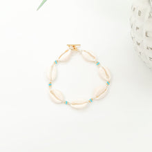 Load image into Gallery viewer, Bracelet Cowrie Magic Mermaid
