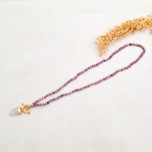 Load image into Gallery viewer, Necklace Knot Big Stone

