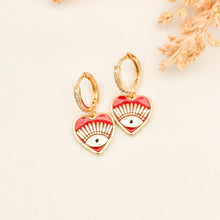 Load image into Gallery viewer, Earring love eye
