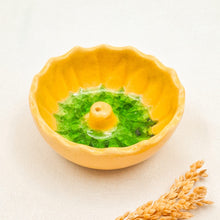 Load image into Gallery viewer, Incense Holder Ceramic Teratai Gerigi
