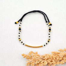 Load image into Gallery viewer, Bracelet Kepang Pearl Brass Line
