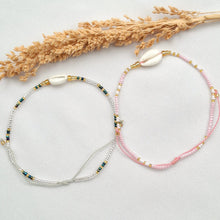 Load image into Gallery viewer, Anklet Miyuki Cowrie Horizontal
