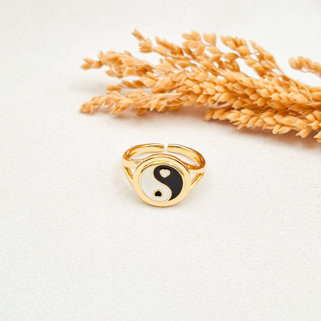 Ring Enamel Yin Yang