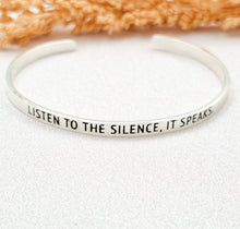 Load image into Gallery viewer, Bracelet Brass Quote 15 Cm
