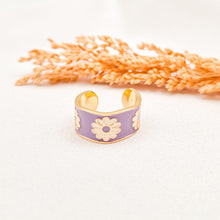 Load image into Gallery viewer, Ring Enamel Flower Big
