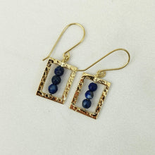 Load image into Gallery viewer, Earring Cleopatra Square Short
