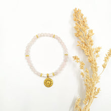 Load image into Gallery viewer, Bracelet Gemstone Small Signet
