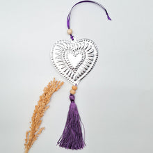 Load image into Gallery viewer, Ornament Aluminium With Tassel
