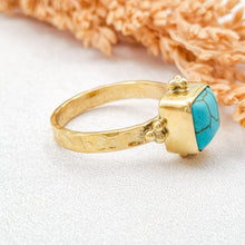 Load image into Gallery viewer, Ring Miss Turquoise Square
