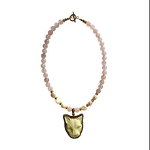 Load image into Gallery viewer, Necklace Pendant Bone
