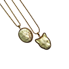 Load image into Gallery viewer, Necklace Pendant Bone
