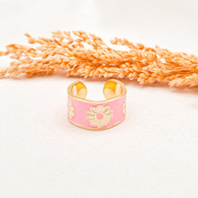 Load image into Gallery viewer, Ring Enamel Flower Big

