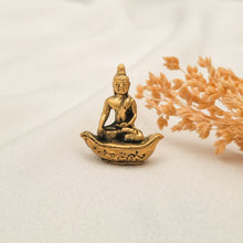 Load image into Gallery viewer, Mini Statue
