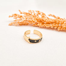 Load image into Gallery viewer, Ring Enamel Luna
