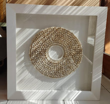 Load image into Gallery viewer, Frame with Shell Cowrie Art
